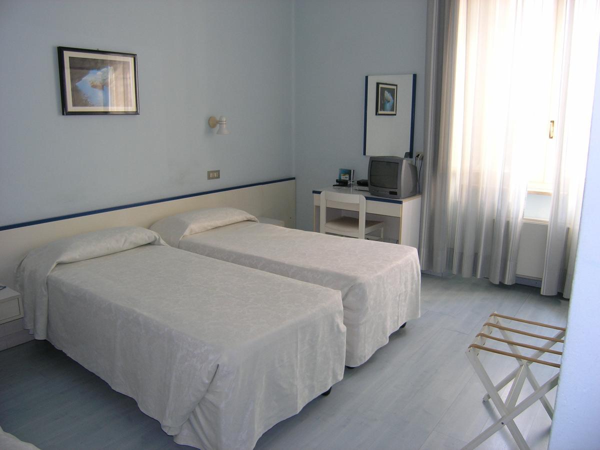Elba Hotel Розиньано Солве Экстерьер фото